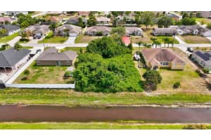 373 Millard Drive, Port Saint Lucie, FL 34953 - MLS#R11148372