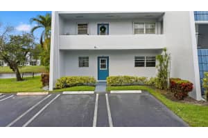 2600 Fiore Way, Delray Beach, FL 33445 - MLS#R11148379