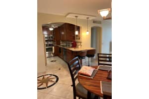 125 S Ocean Avenue 304, Palm Beach Shores, Fl 33404, Palm Beach Shores
