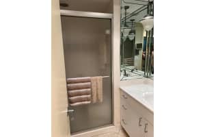 125 S Ocean Avenue 304, Palm Beach Shores, FL 33404, Palm Beach Shores, FL 33404 - MLS#R11148399