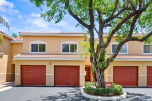 600 Scotia Drive 104, Hypoluxo, FL 33462 - MLS#R11148410