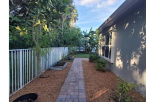 9335 Plantation Estates Drive, West Palm Beach, FL 33411 - MLS#R11148415