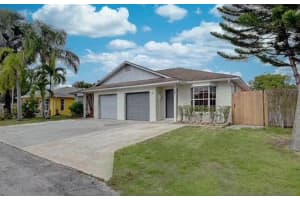 5724 Boynton Cove Way, Boynton Beach, FL 33437 - MLS#R11148451