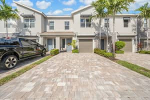 8813 Via Mar Rosso, Lake Worth, FL 33467 - MLS#R11148481
