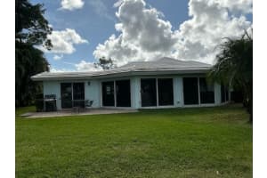 2 Slash Pine Drive, Boynton Beach, FL 33436 Sold 02/11/26