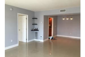 4154 Inverrary Drive, Lauderhill, FL 33319 - MLS#R11148536