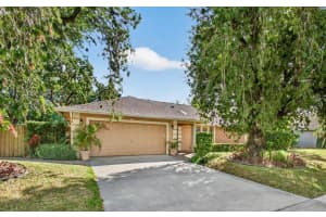 1776 The 12th Fairway, Wellington, FL 33414 - MLS#R11148537