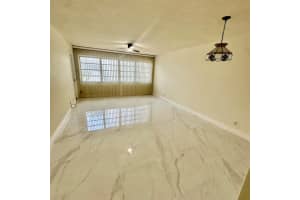 330 SE 2nd Street 202g, Hallandale Beach, FL 33009 - MLS#R11148541