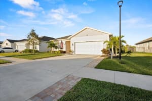 10645 Vasari Way, Port Saint Lucie, FL 34987 - MLS#R11148542