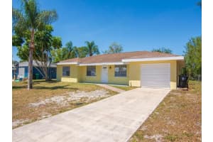 254 Sw Bridgeport Drive, Port Saint Lucie