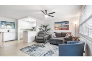 77 Markham D E 77, Deerfield Beach, FL 33442 - MLS#R11148574