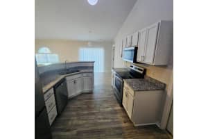 8636 105th Court, Vero Beach, FL 32967 - MLS#R11148590