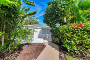 439 28th Street, West Palm Beach, FL 33407 - MLS#R11148622