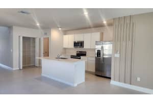 799 Carlyle Way, Fort Pierce, FL 34947 - MLS#R11148647