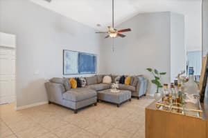 8083 Westfield Circle, Vero Beach, FL 32966 - MLS#R11148654