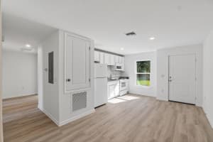 1115 F Avenue B, Fort Pierce, FL 34950 - MLS#R11148673