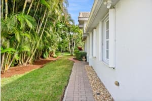 671 NW Red Pine Way, Jensen Beach, FL 34957 - MLS#R11148692