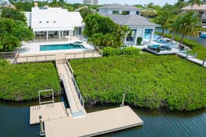 215 Island Drive, Jupiter, FL 33477 - MLS#R11148697