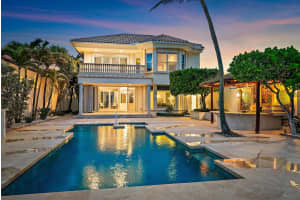 712 Ocean Drive, Juno Beach, FL 33408 - MLS#R11148701