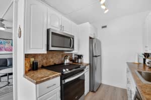 4051 Guildford C, Boca Raton, FL 33434, Boca Raton, FL 33434 - MLS#R11148719