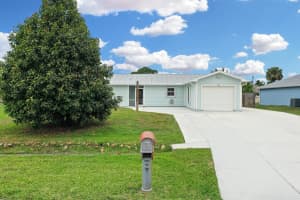 2486 Waikiki Street, Port Saint Lucie, FL 34953 - MLS#R11148734