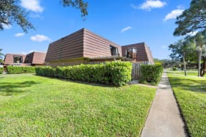 1907 19th Lane, Palm Beach Gardens, FL 33418 Sold 03/11/26