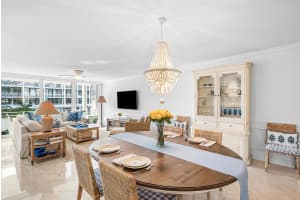 2784 Ocean Boulevard, Palm Beach, FL 33480 - MLS#R11148741