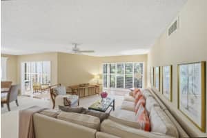 6404 SE Brandywine Court 104, Stuart, FL 34997 - MLS#R11148745