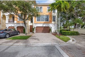 667 NE Trieste Lane, Boca Raton, FL 33487 - MLS#R11148765