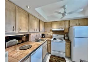 2800 NW 47th Terrace 106b, Lauderdale Lakes, FL 33313 - MLS#R11148798