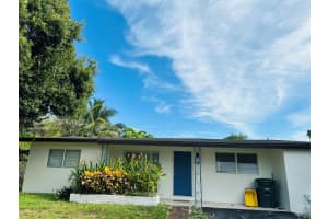 270 Nw 10th Street Boca Raton, FL 33432 - Off Market