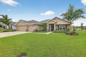 8652 Waterstone Boulevard, Fort Pierce, FL 34951 - MLS#R11148842