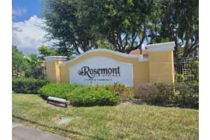 3561 Forest Hill Boulevard 71, Palm Springs