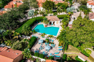 27 Via Del Corso Palm Beach Gardens, FL 33418 - Off Market