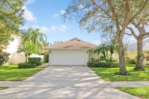 140 Pennock Landing Circle, Jupiter, FL 33458 - MLS#R11148927