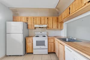 9141 NW 1st Court 204, Pembroke Pines, FL 33024 - MLS#R11148962