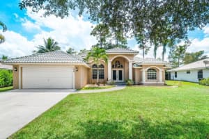 146 Fernwood Crescent, Royal Palm Beach, FL 33411 - MLS#R11149019