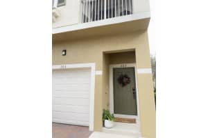 1560 Se Wilshire Place 203, Stuart, Fl 34994, Stuart 1560 Se Wilshire Place 203, Stuart, Fl 34994, Stuart