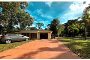 2510 Newport Drive, Fort Pierce, FL 34982 Sold 01/20/26