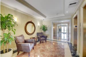 806 Windward Way, Lantana, FL 33462 - MLS#R11149059