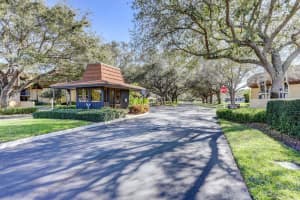 5344 Woodland Lakes Drive, Palm Beach Gardens, FL 33418 - MLS#R11149082