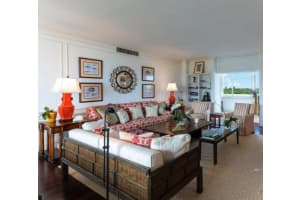 389 S Lake Drive 5d, Palm Beach, FL 33480 - MLS#R11149086