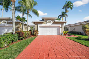 10808 Royal Caribbean Circle, Boynton Beach