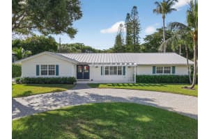 700 Lakeside Circle, North Palm Beach, FL 33408 - MLS#R11149192