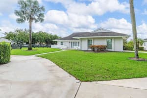 2025 Appaloosa Trail, Wellington, FL 33414, Sold 12/11/25