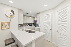 6721 Versailles Court, Lake Worth, FL 33467 - MLS#R11149204