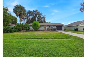 168 SW Majestic Terrace, Port Saint Lucie, FL 34984 - MLS#R11149209