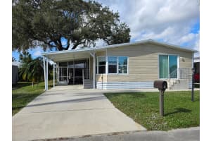 5 Hermosa Lane, Port Saint Lucie, FL 34952 - MLS#R11149215