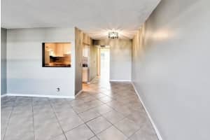 22 Kent B, West Palm Beach, FL 33417, West Palm Beach, FL 33417 - MLS#R11149223