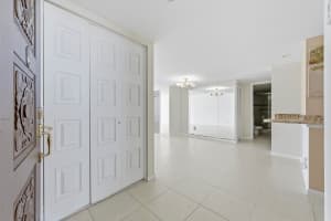 801 Lake Shore Drive 817, Lake Park, FL 33403 - MLS#R11149250